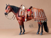 Escultura Cavalo Breyer Vermelho equipado